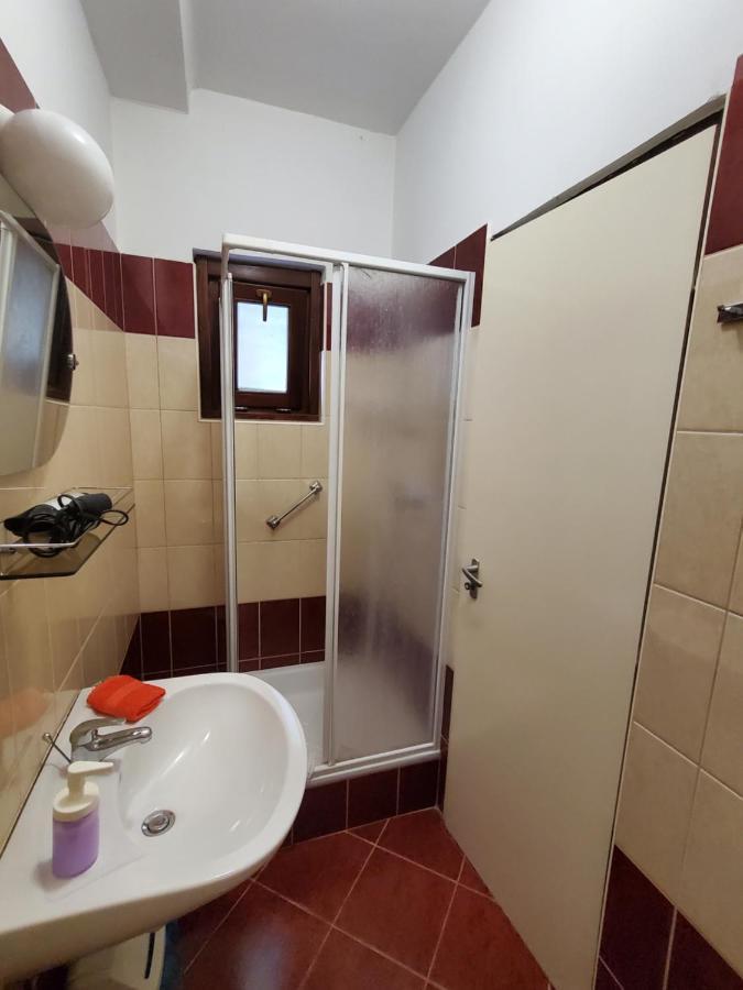 Liget Ueduelo Siofok Bed & Breakfast Ngoại thất bức ảnh