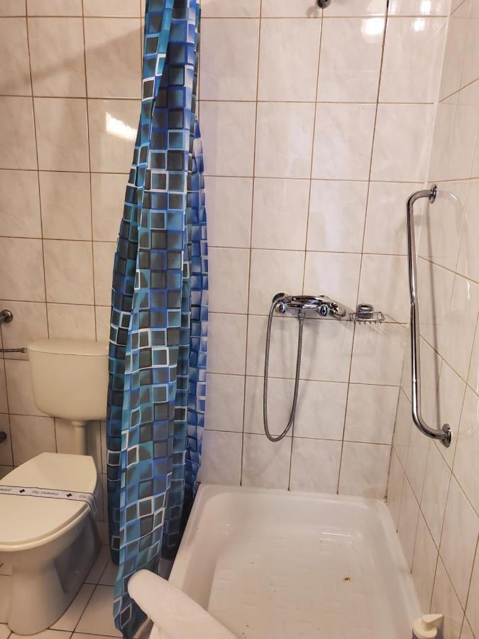 Liget Ueduelo Siofok Bed & Breakfast Ngoại thất bức ảnh