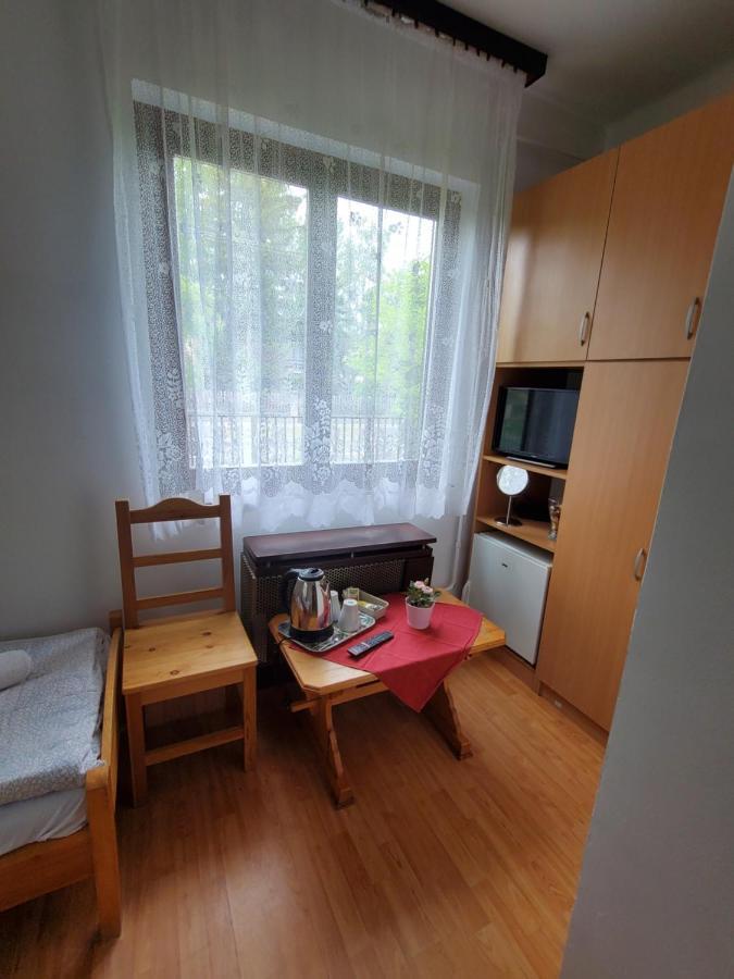 Liget Ueduelo Siofok Bed & Breakfast Ngoại thất bức ảnh