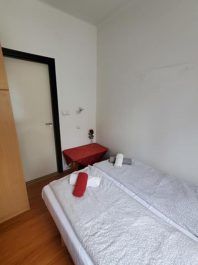 Liget Ueduelo Siofok Bed & Breakfast Ngoại thất bức ảnh